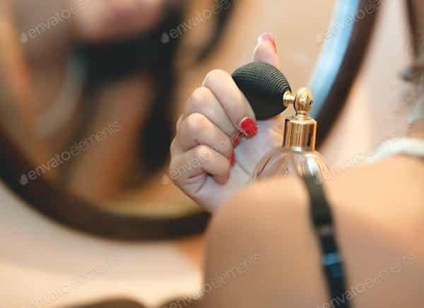 La parfumerie en ligne : une expérience exclusive pour les passionnés de la bonne senteur