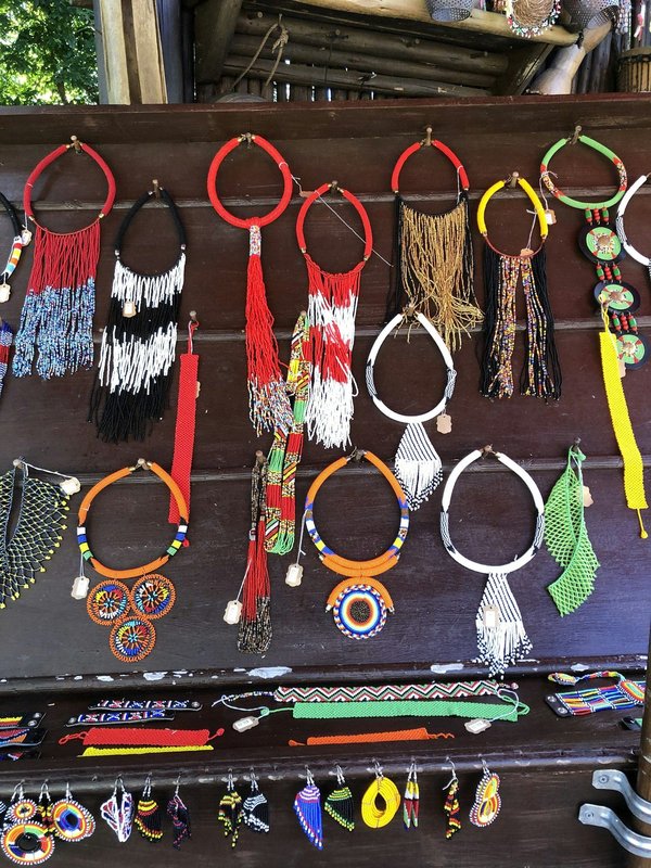 Les bijouteries guilde des Orfèvres : excellence et savoir-faire artisanal.